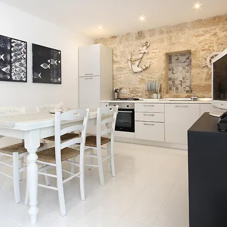 Siciliacasevacanze - Marina Domus * Marina di Ragusa