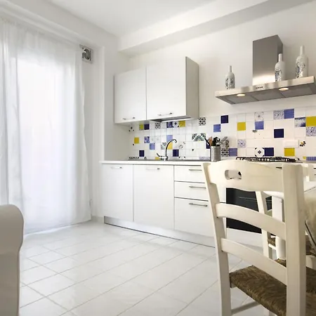 Siciliacasevacanze - Marina Domus